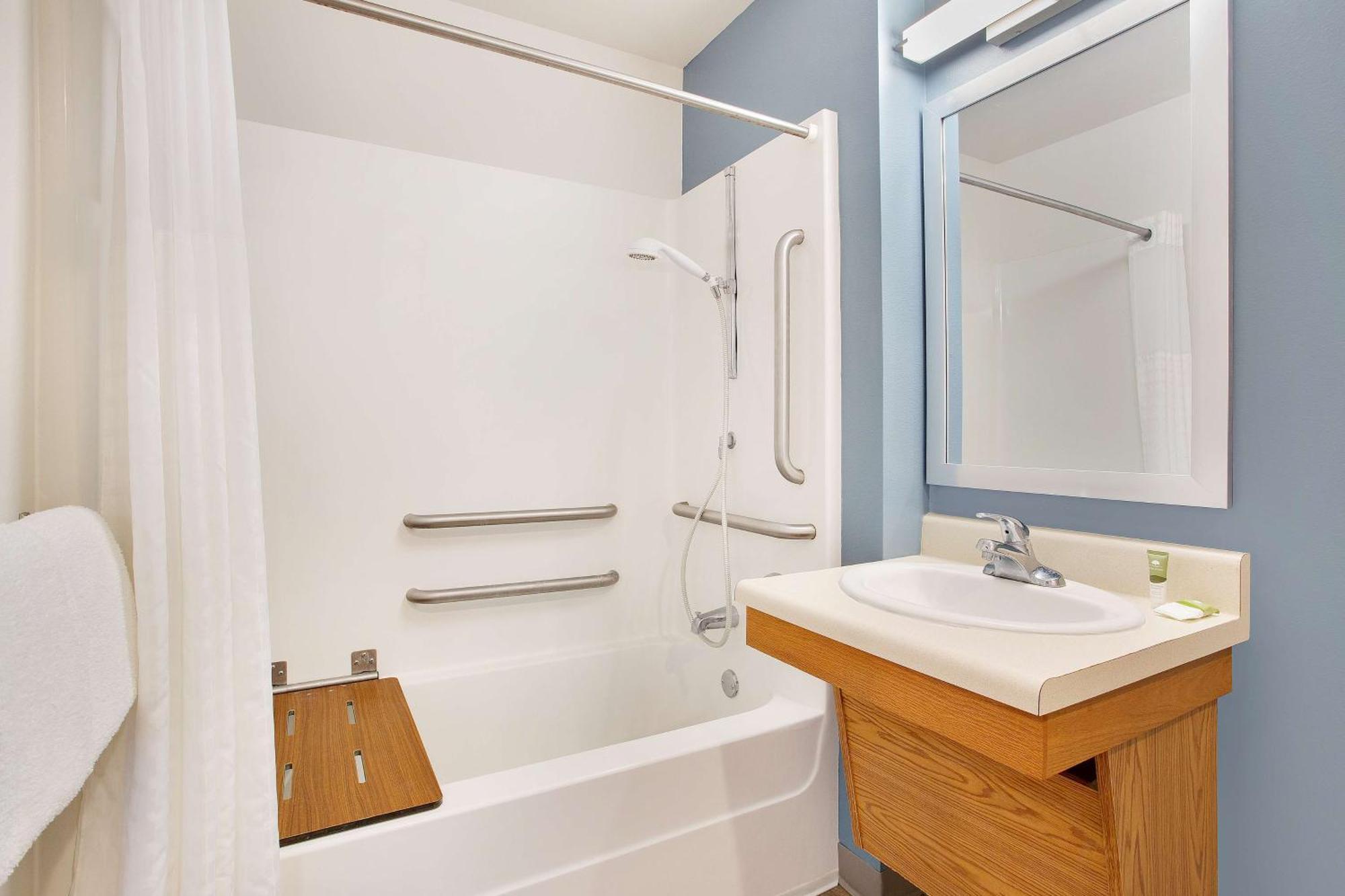 Extended Stay America Select Suites - Fort Myers - Northeast エクステリア 写真