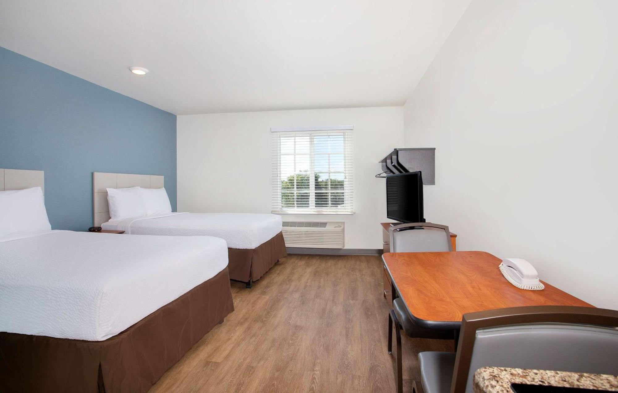 Extended Stay America Select Suites - Fort Myers - Northeast エクステリア 写真