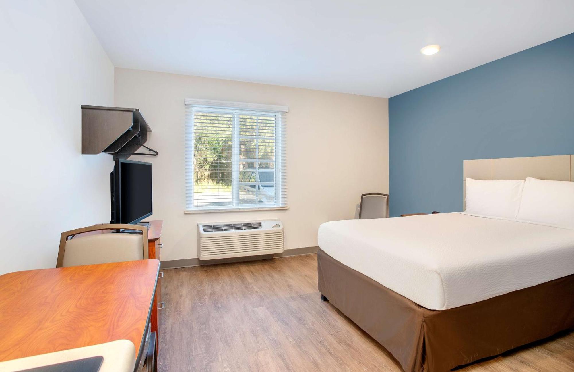 Extended Stay America Select Suites - Fort Myers - Northeast エクステリア 写真