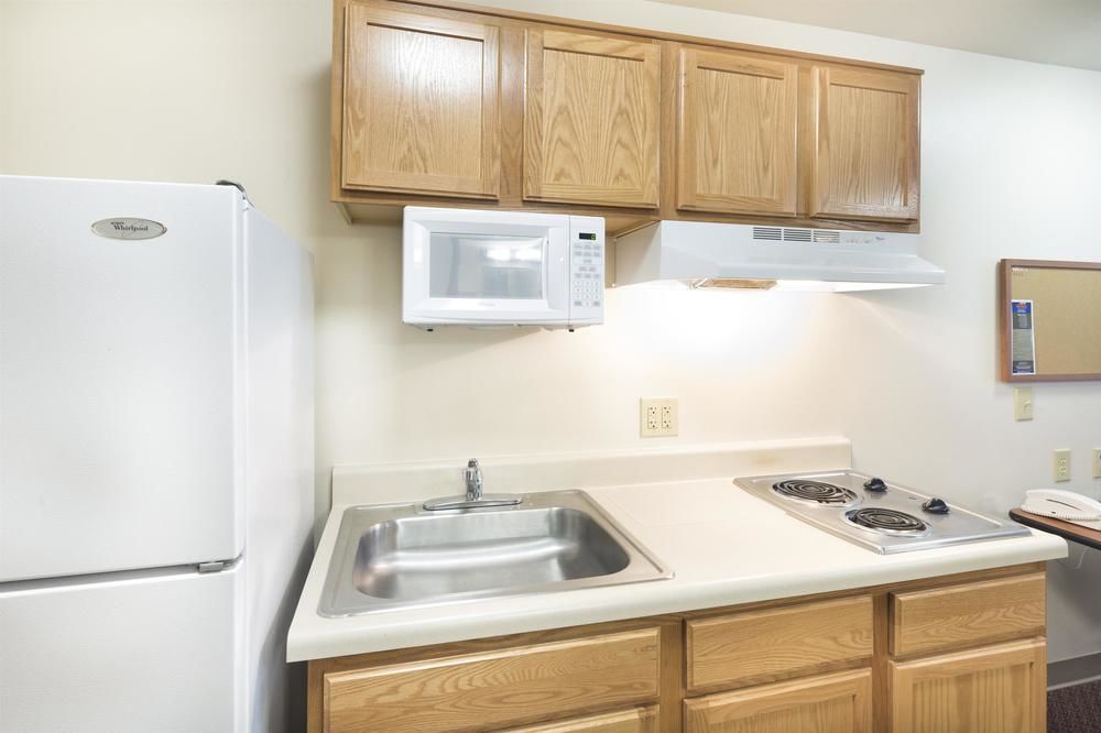 Extended Stay America Select Suites - Fort Myers - Northeast エクステリア 写真