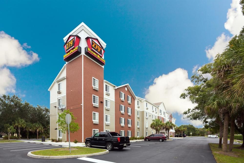 Extended Stay America Select Suites - Fort Myers - Northeast エクステリア 写真