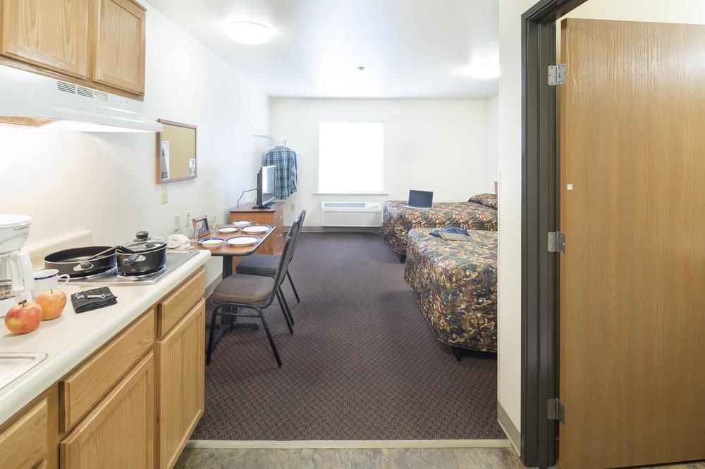 Extended Stay America Select Suites - Fort Myers - Northeast エクステリア 写真