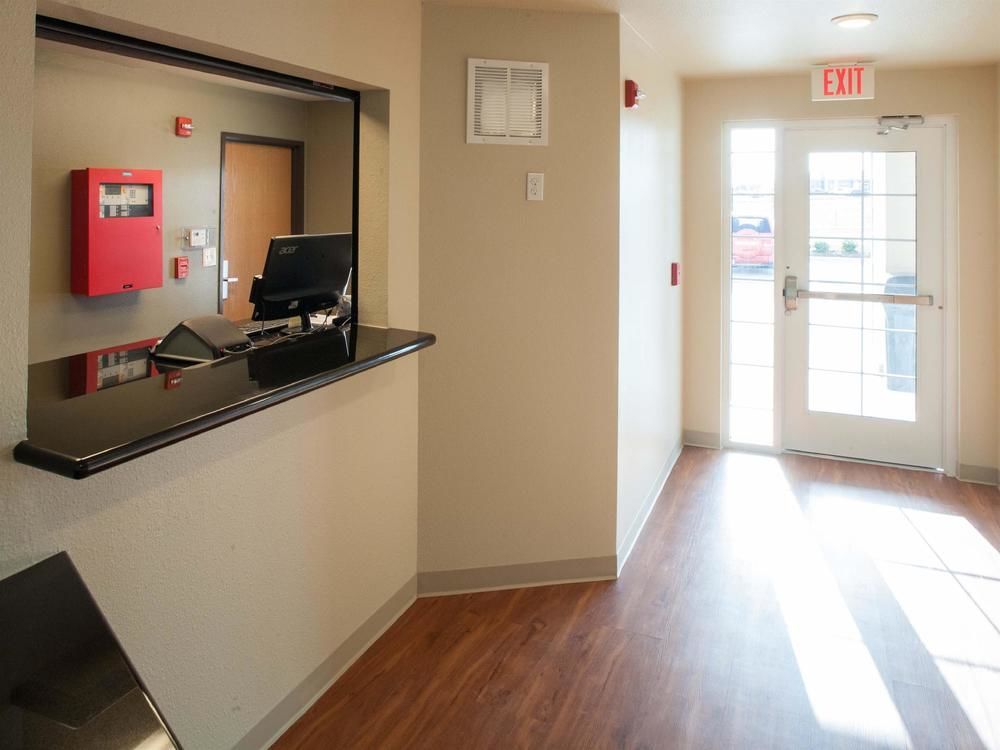 Extended Stay America Select Suites - Fort Myers - Northeast エクステリア 写真
